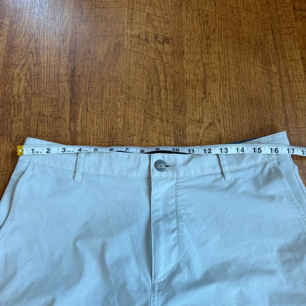 Faherty All Day Shorts Mens 33 Beige Hybrid Stretch Chino Casual Summer Beach